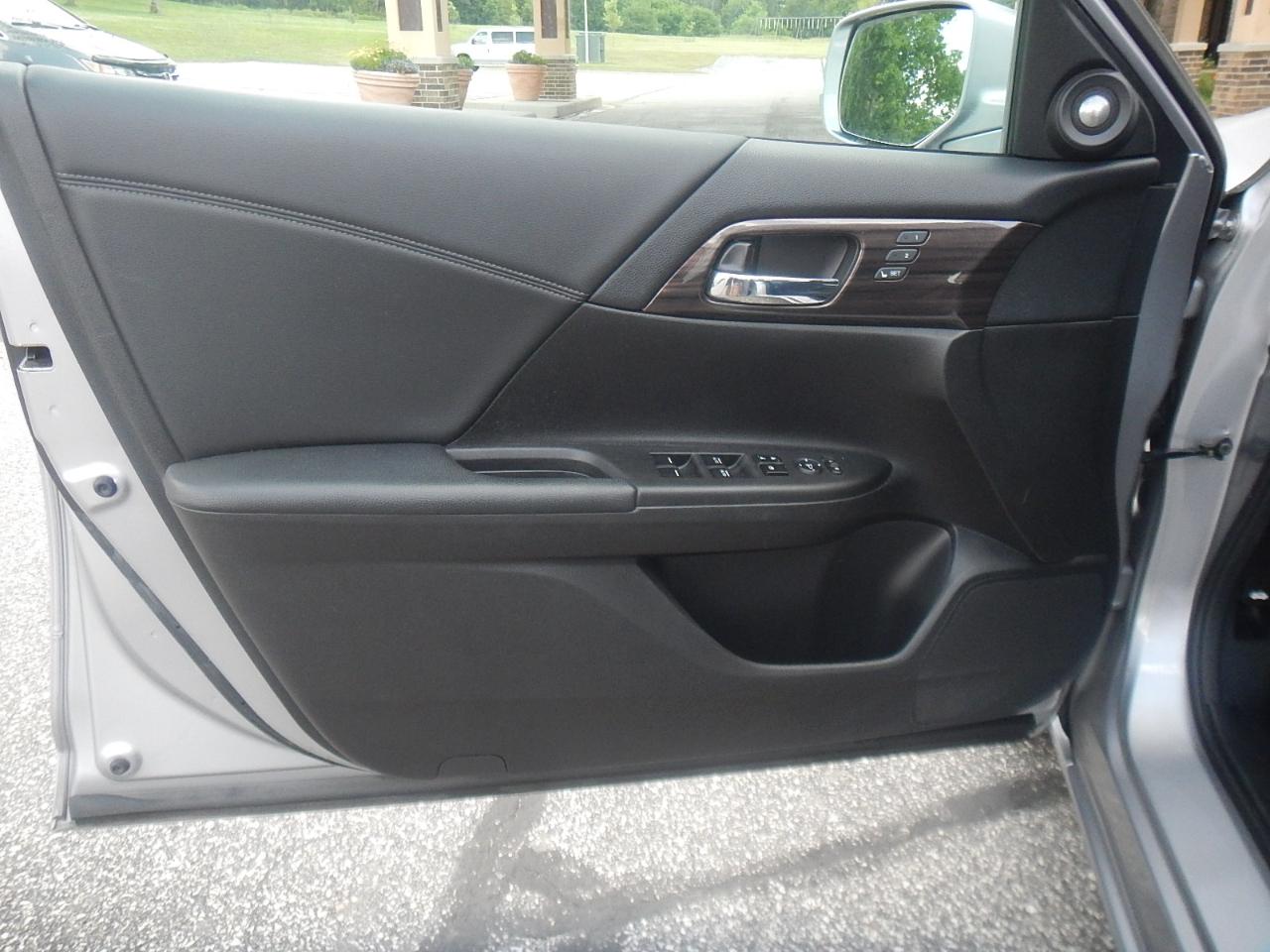Honda Accord EX-L 4D Sedan 2016