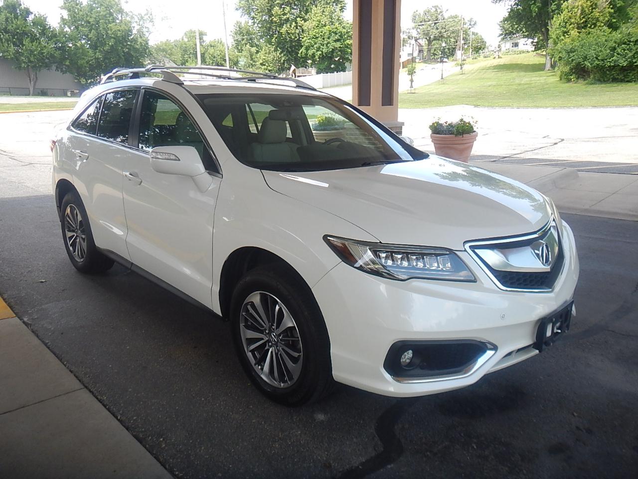 Acura RDX 6-Spd AT w/Advance Package 2016