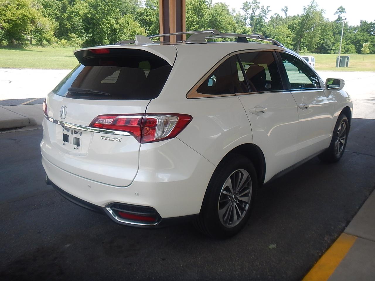 Acura RDX 6-Spd AT w/Advance Package 2016