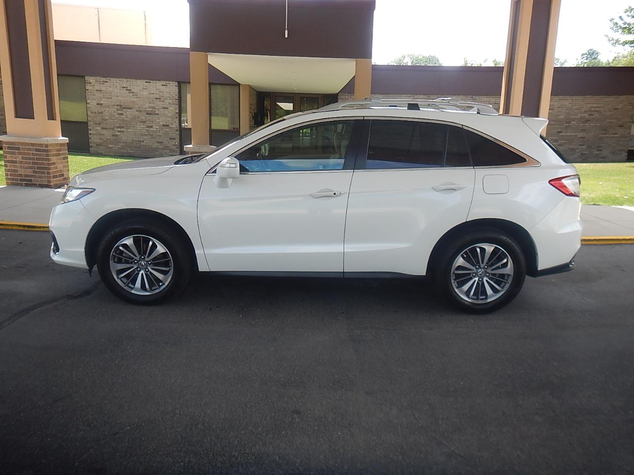 Acura RDX 6-Spd AT w/Advance Package 2016