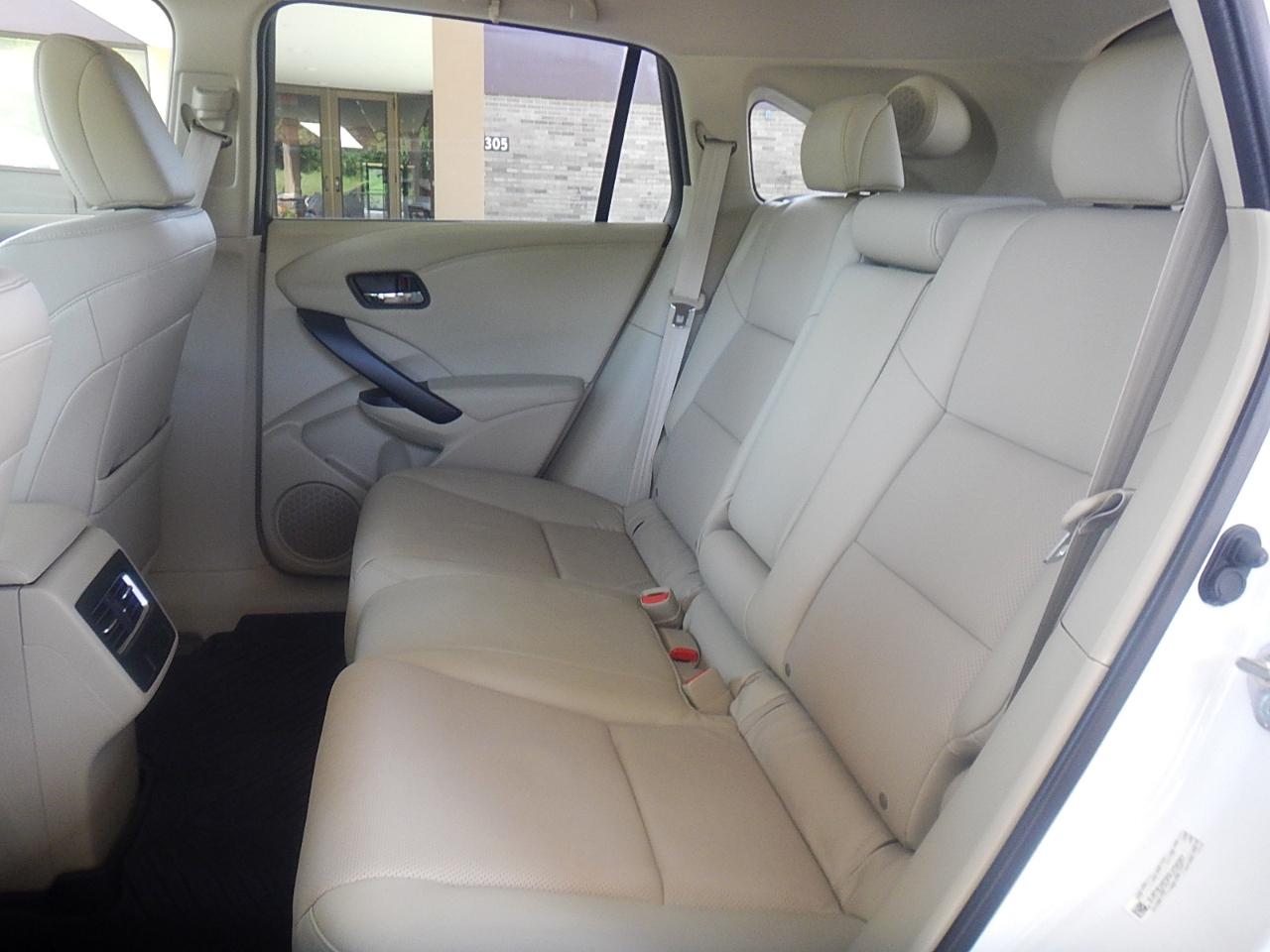 Acura RDX 6-Spd AT w/Advance Package 2016