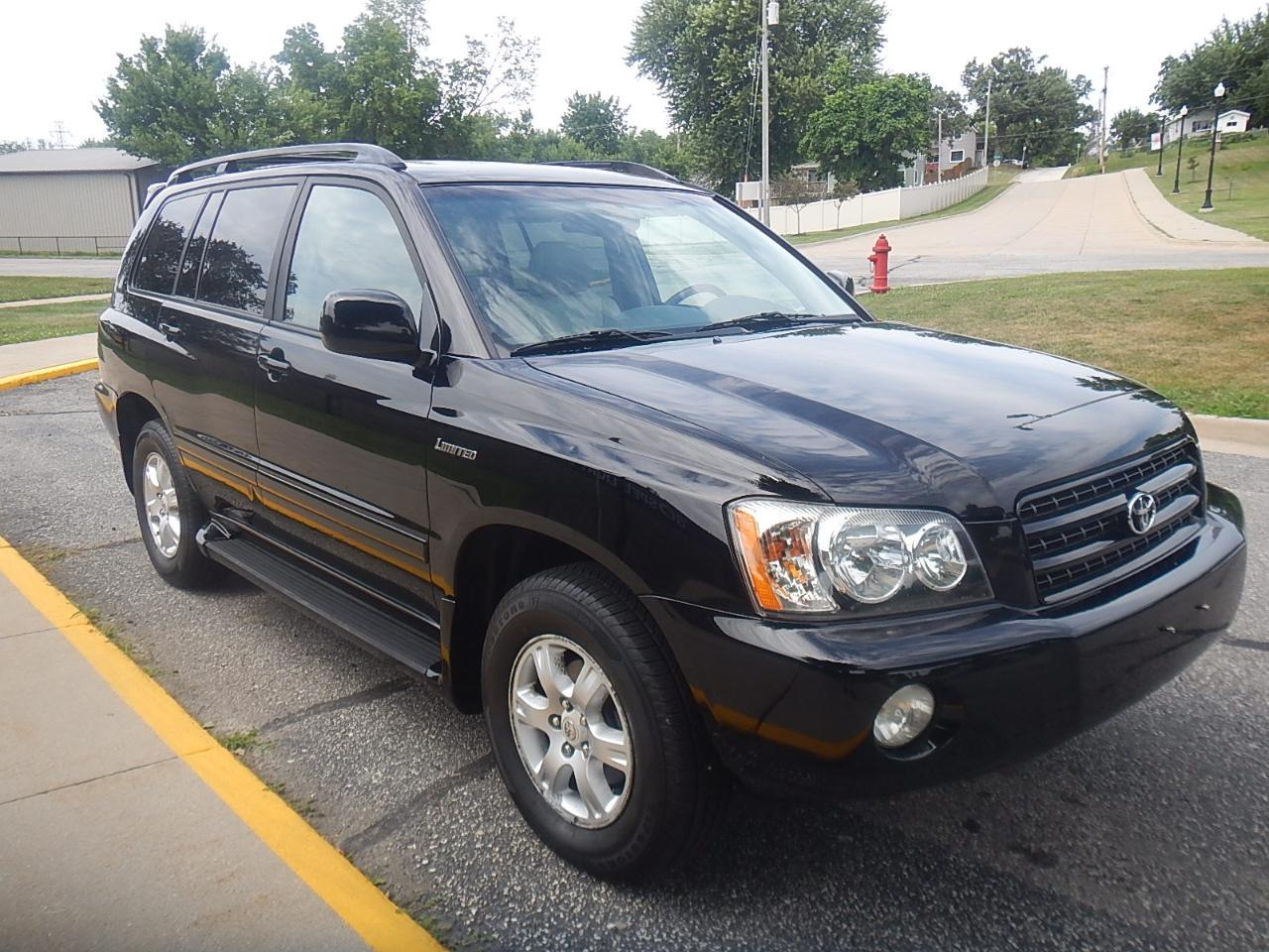 Toyota Highlander Limited V6 4WD 2003