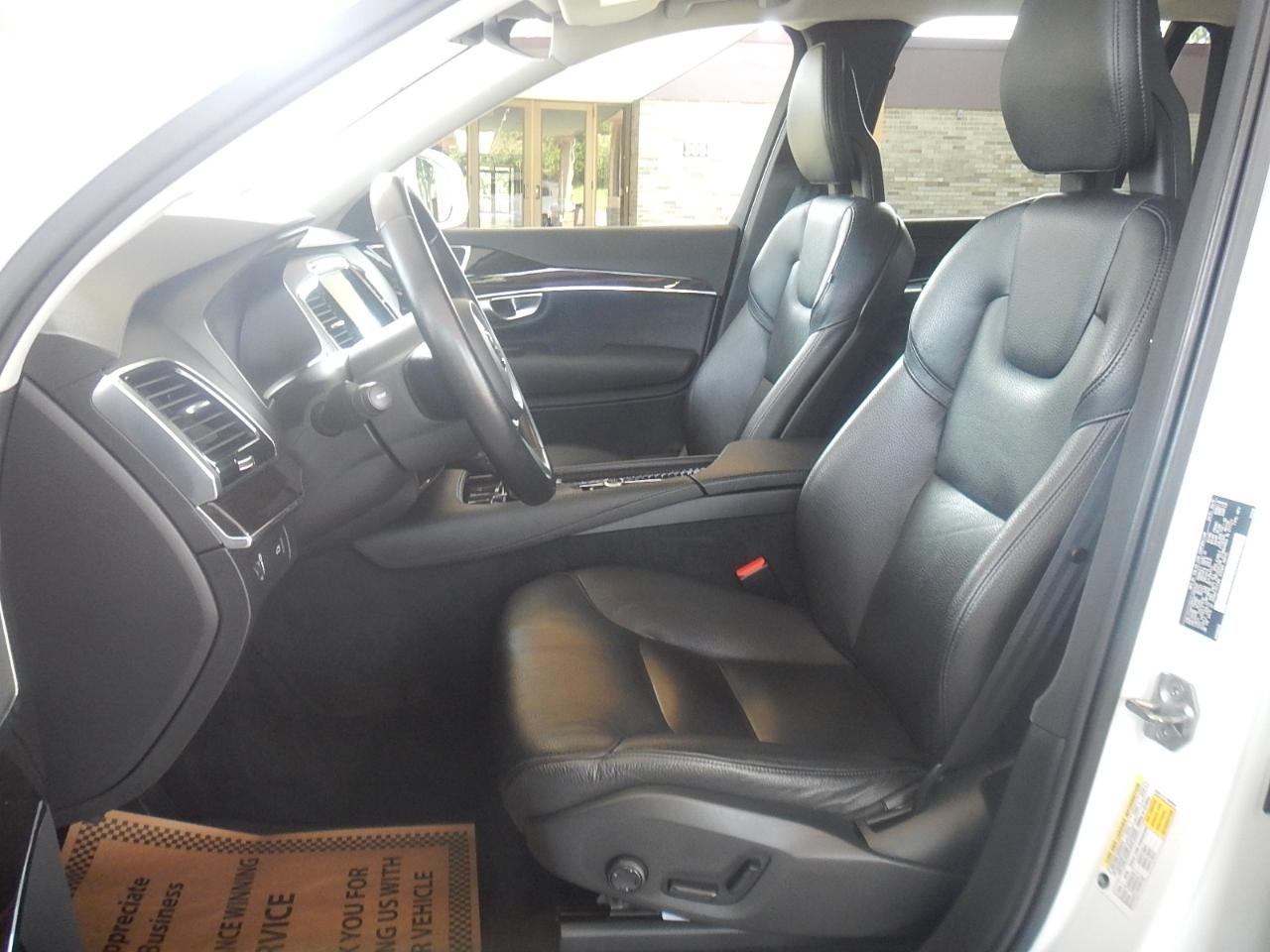 Volvo XC90 T6 Momentum AWD 2018