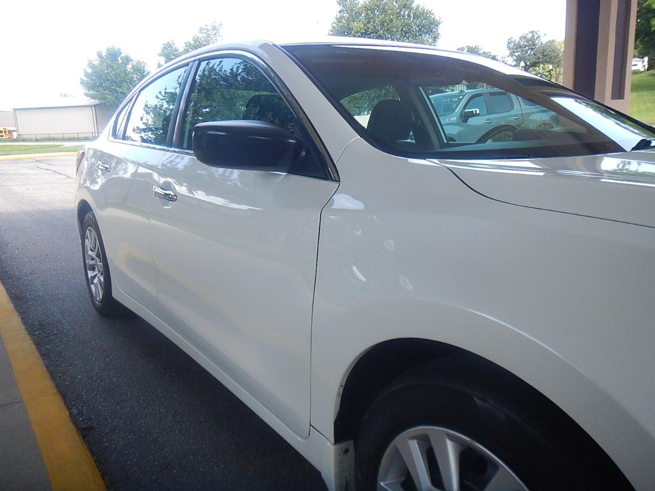 Nissan Altima 2.5 SV Sedan 2017