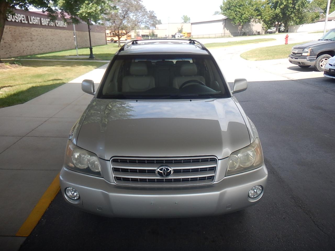 Toyota Highlander Limited V6 4WD 2003