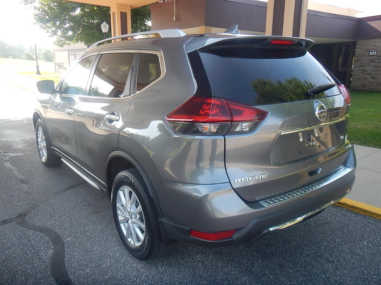 Nissan Rogue SV AWD 2018