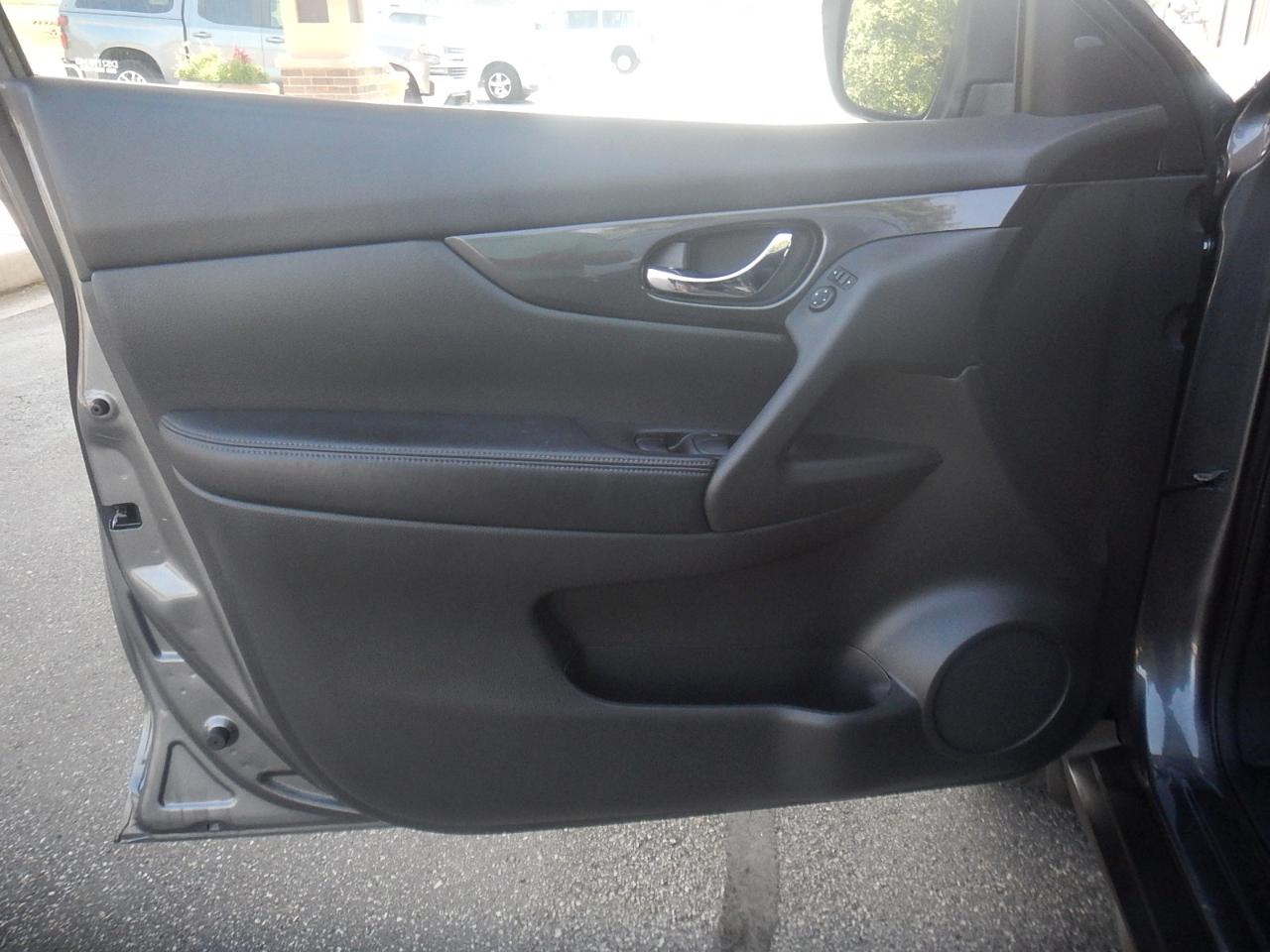 Nissan Rogue SV AWD 2018