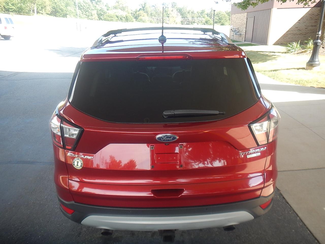 Ford Escape Titanium 4WD 2017
