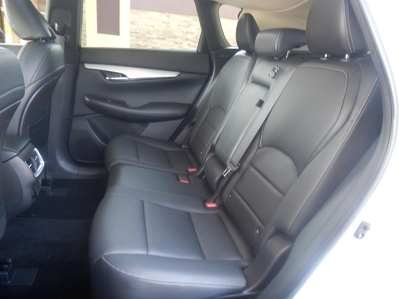 Infiniti QX50 Luxe 4D SUV AWD 2019