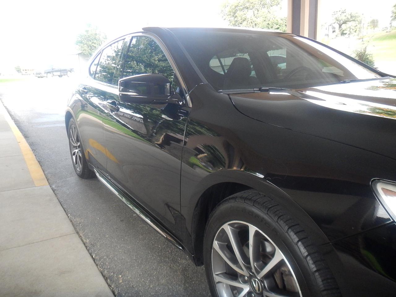 Acura TLX photo 10