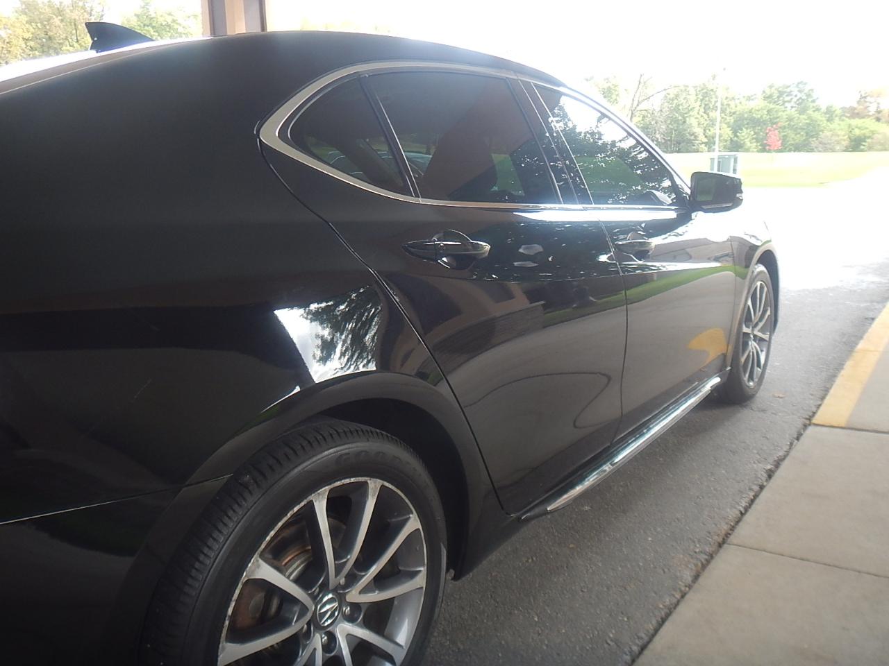 Acura TLX photo 11