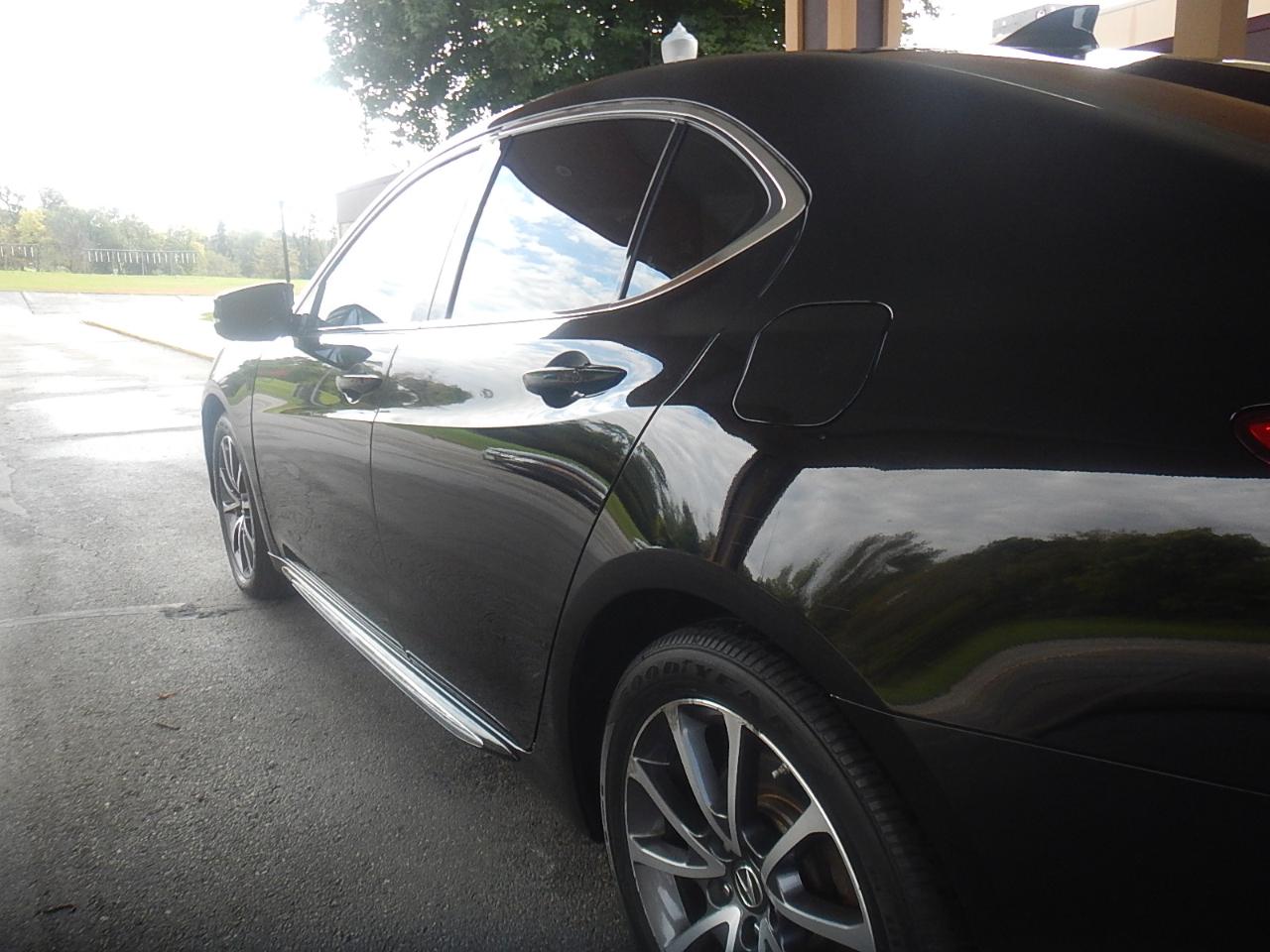 Acura TLX photo 12