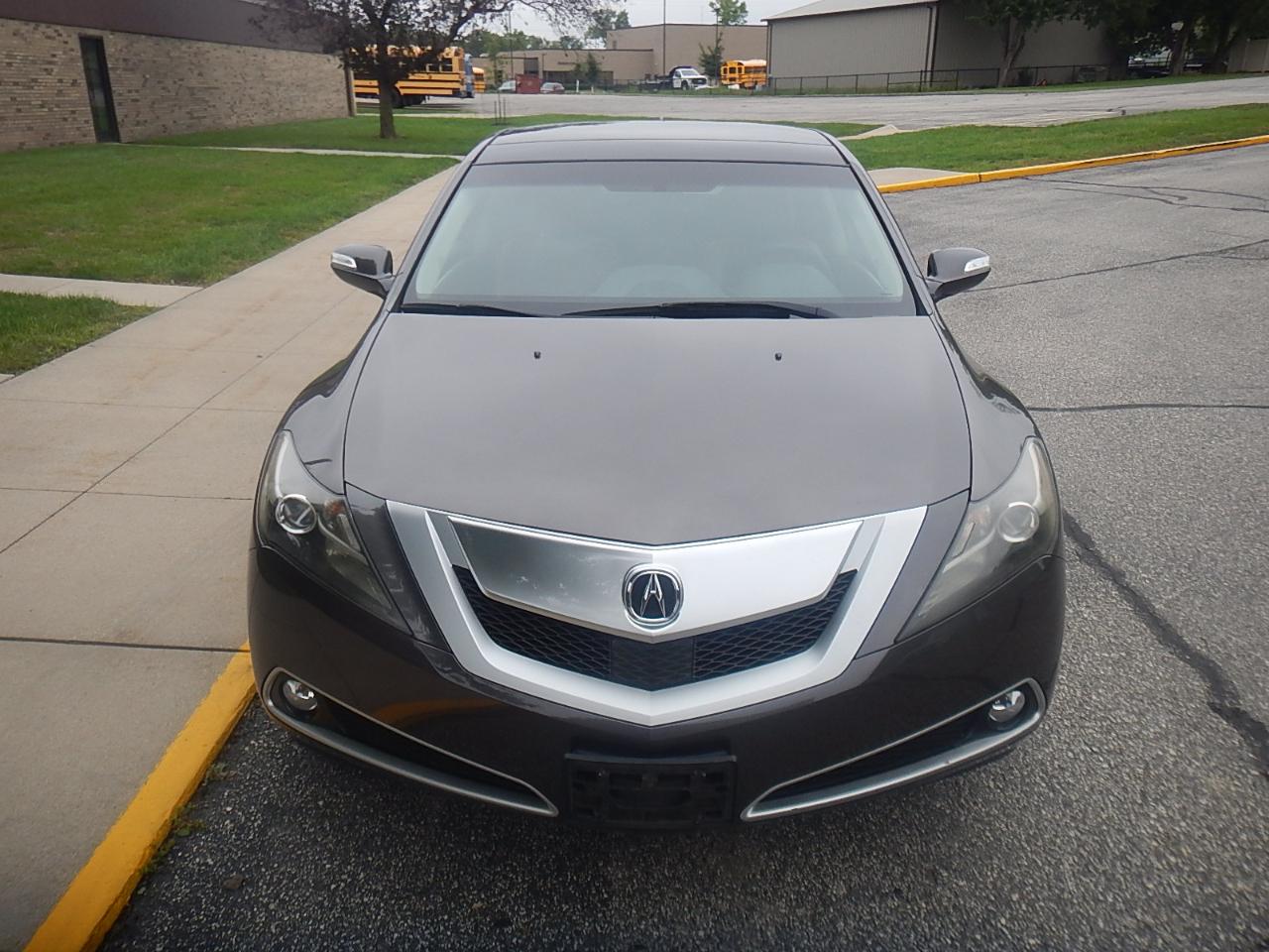 Acura ZDX 6-Spd AT w/Adv Pkg 2010