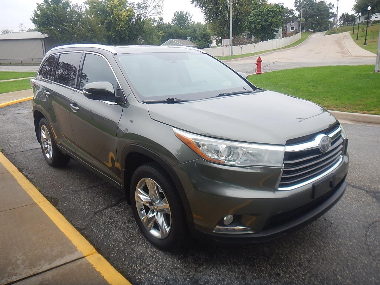 Toyota Highlander Limited AWD V6 2014