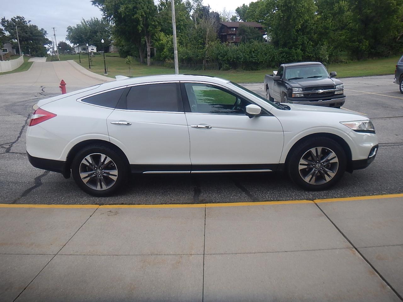 Honda Crosstour EX-L V-6 4WD 2013