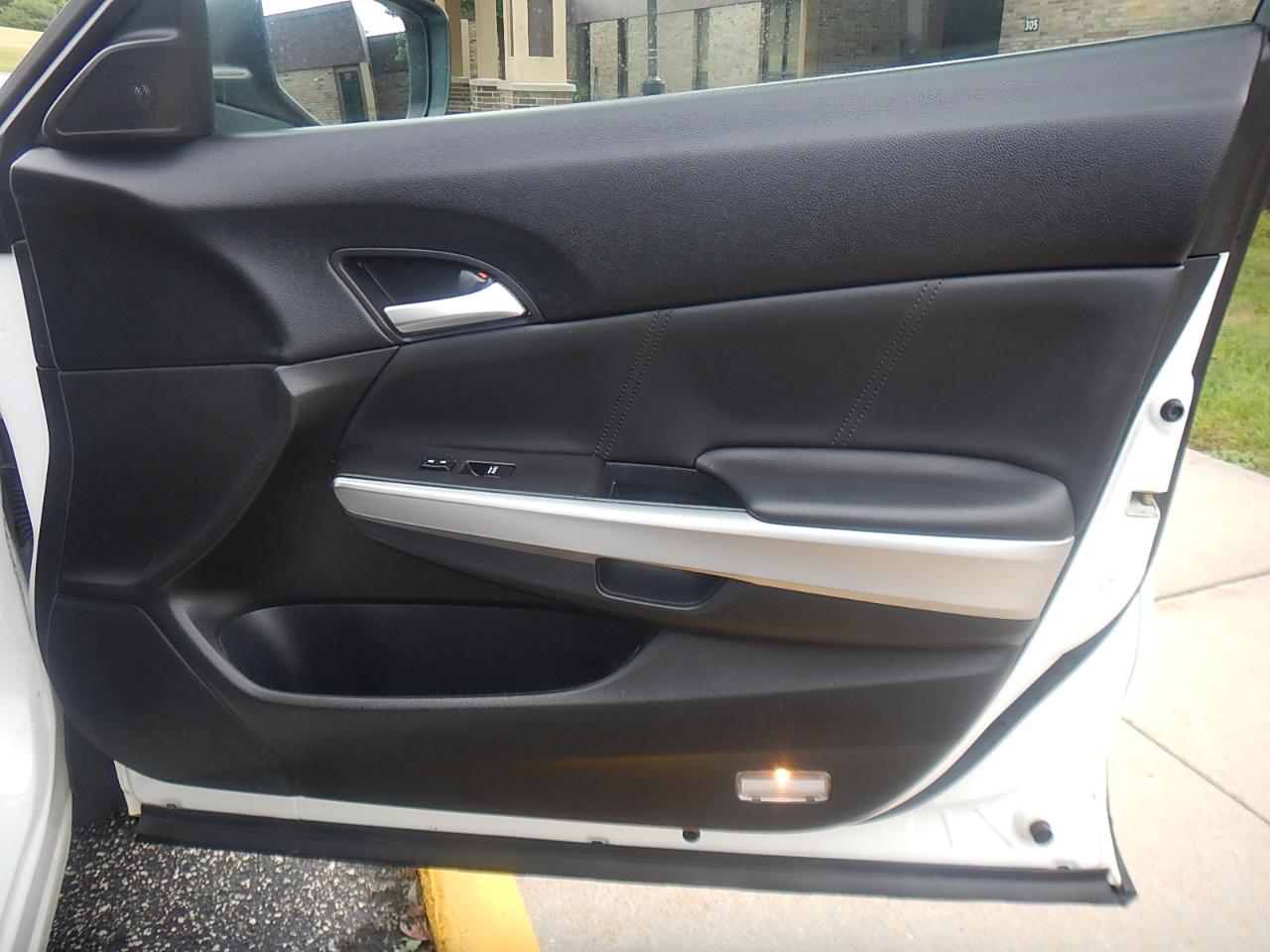 Honda Crosstour EX-L V-6 4WD 2013