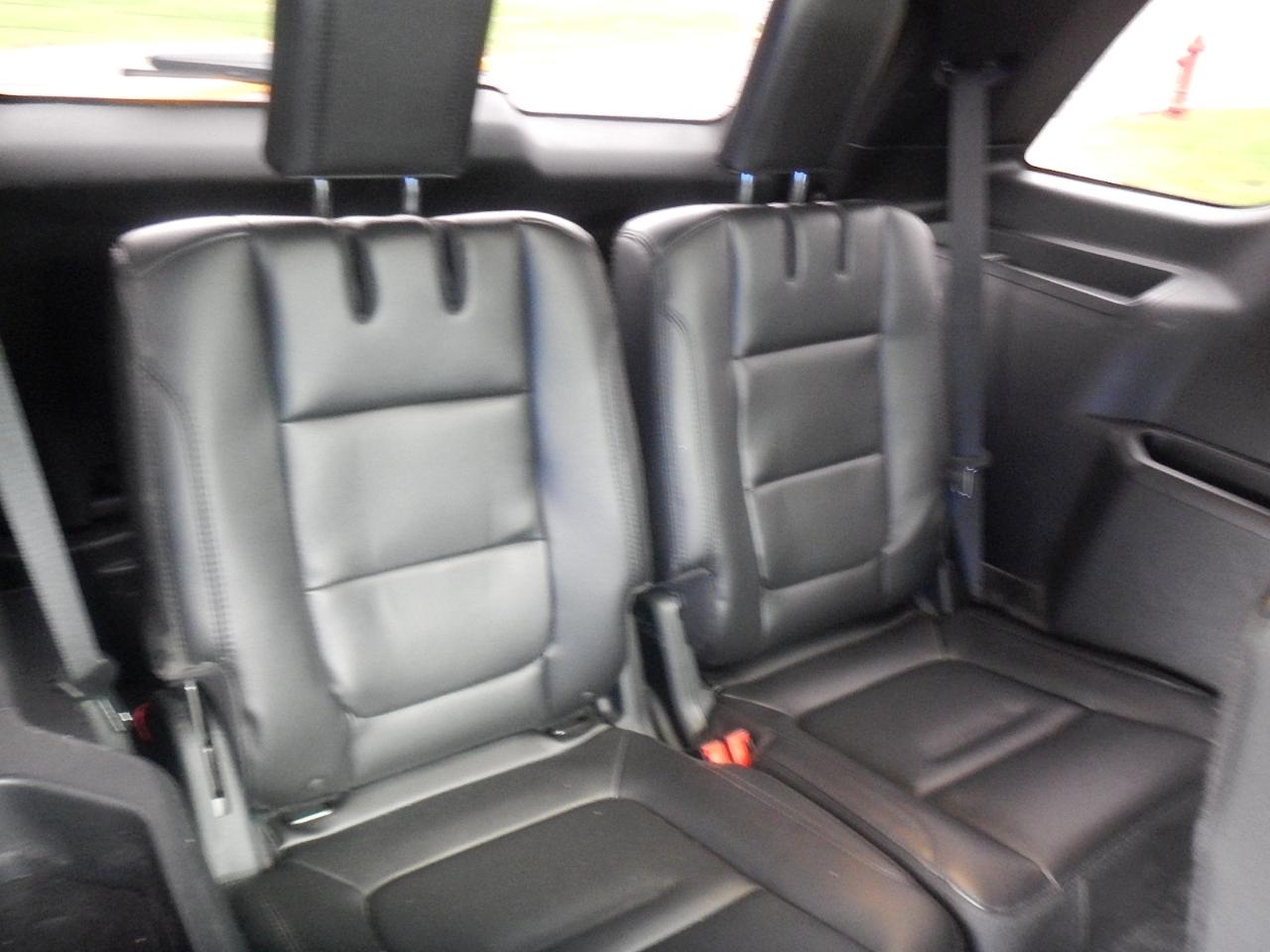 Ford Explorer XLT 4D SUV 4WD 2018