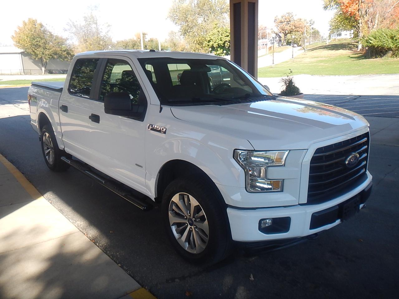 Ford F-150 XL SuperCrew 6.5-ft. Bed 4WD 2017