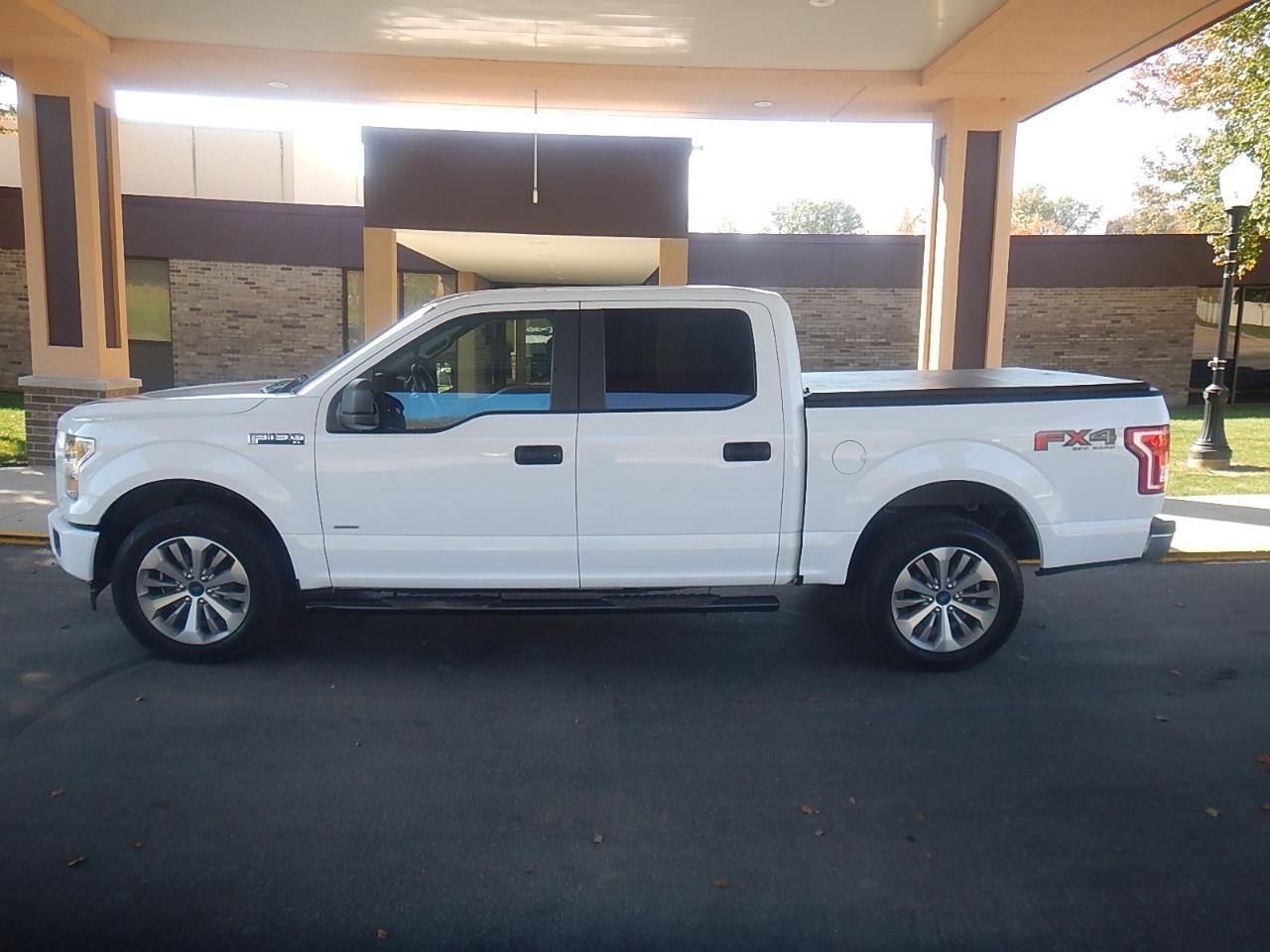 Ford F-150 XL SuperCrew 6.5-ft. Bed 4WD 2017