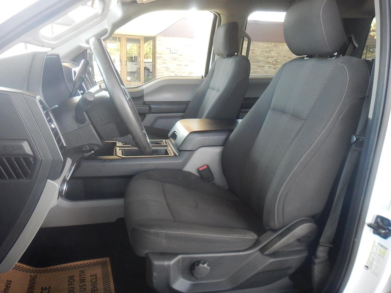 Ford F-150 XL SuperCrew 6.5-ft. Bed 4WD 2017