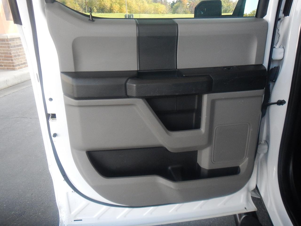 Ford F-150 XL SuperCrew 6.5-ft. Bed 4WD 2017