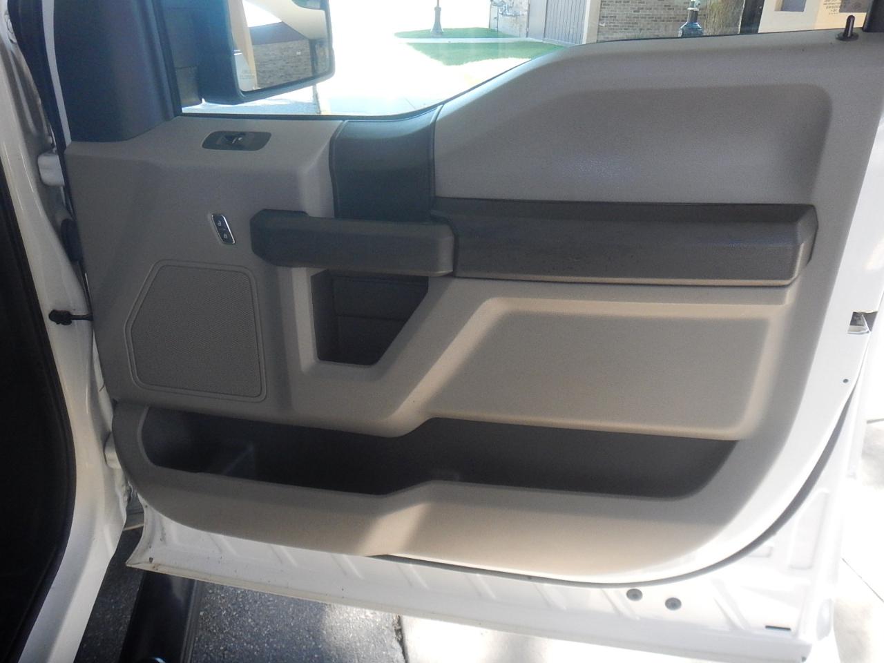 Ford F-150 XL SuperCrew 6.5-ft. Bed 4WD 2017