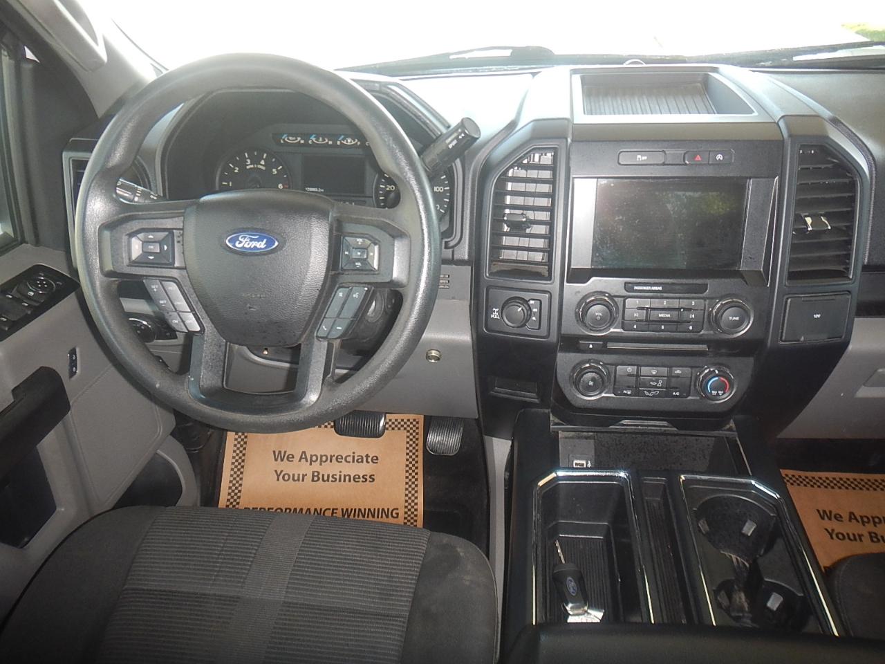 Ford F-150 XL SuperCrew 6.5-ft. Bed 4WD 2017
