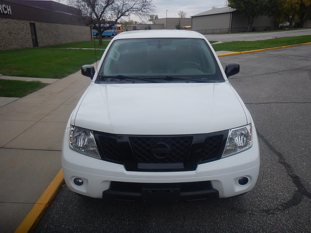 Nissan Frontier SV King Cab 4X4 V6 2019