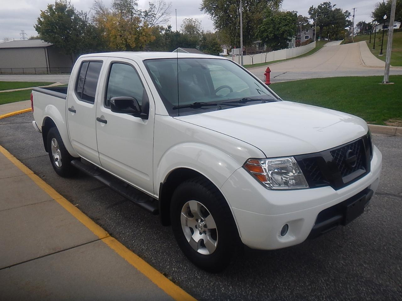 Nissan Frontier SV King Cab 4X4 V6 2019