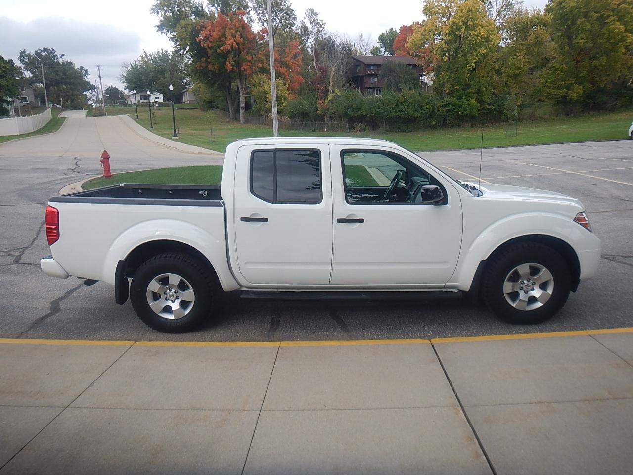 Nissan Frontier SV King Cab 4X4 V6 2019