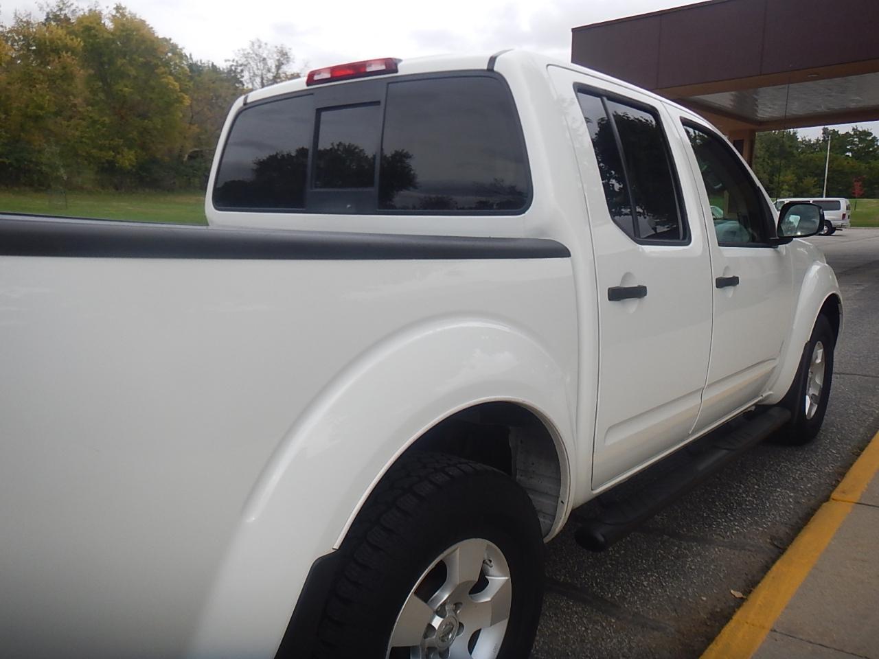 Nissan Frontier SV King Cab 4X4 V6 2019