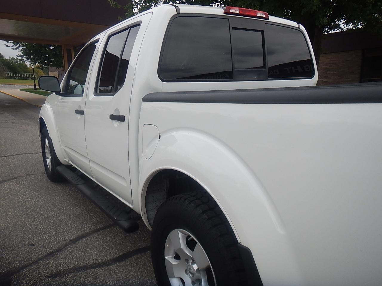 Nissan Frontier SV King Cab 4X4 V6 2019