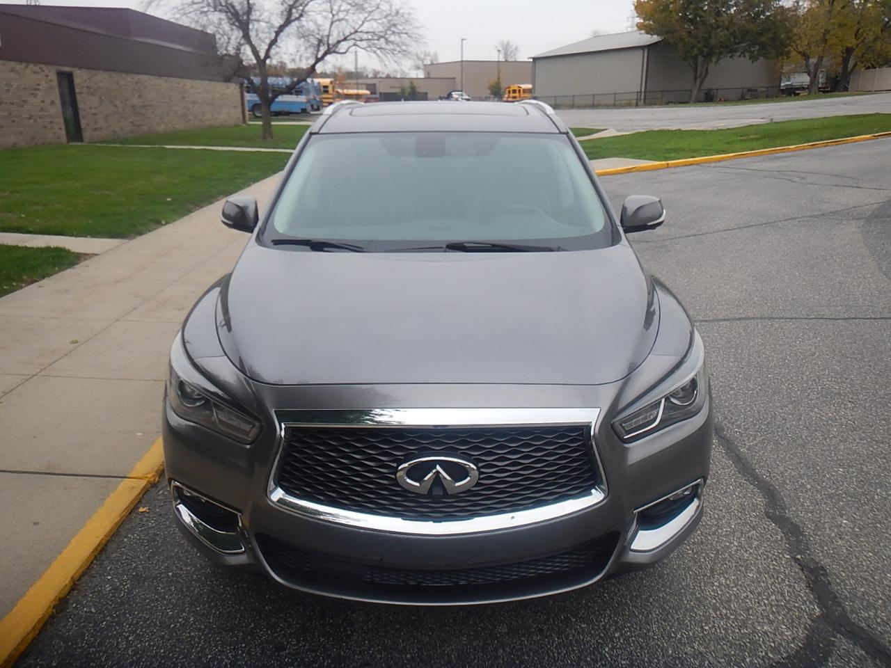 Infiniti QX60 Luxe 4D SUV AWD 2017