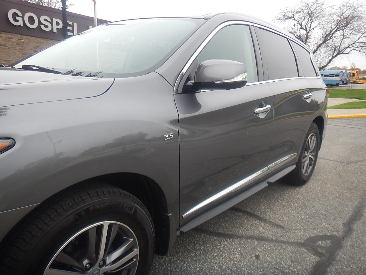 Infiniti QX60 Luxe 4D SUV AWD 2017