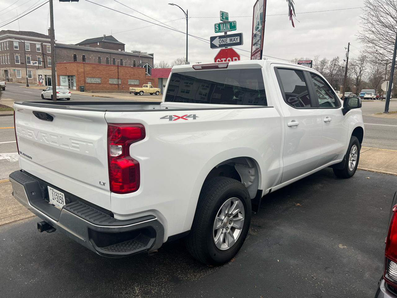 Chevrolet Silverado 1500 LT Crew Cab 4WD 2025