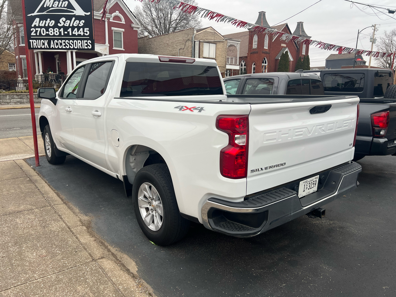 Chevrolet Silverado 1500 LT Crew Cab 4WD 2025