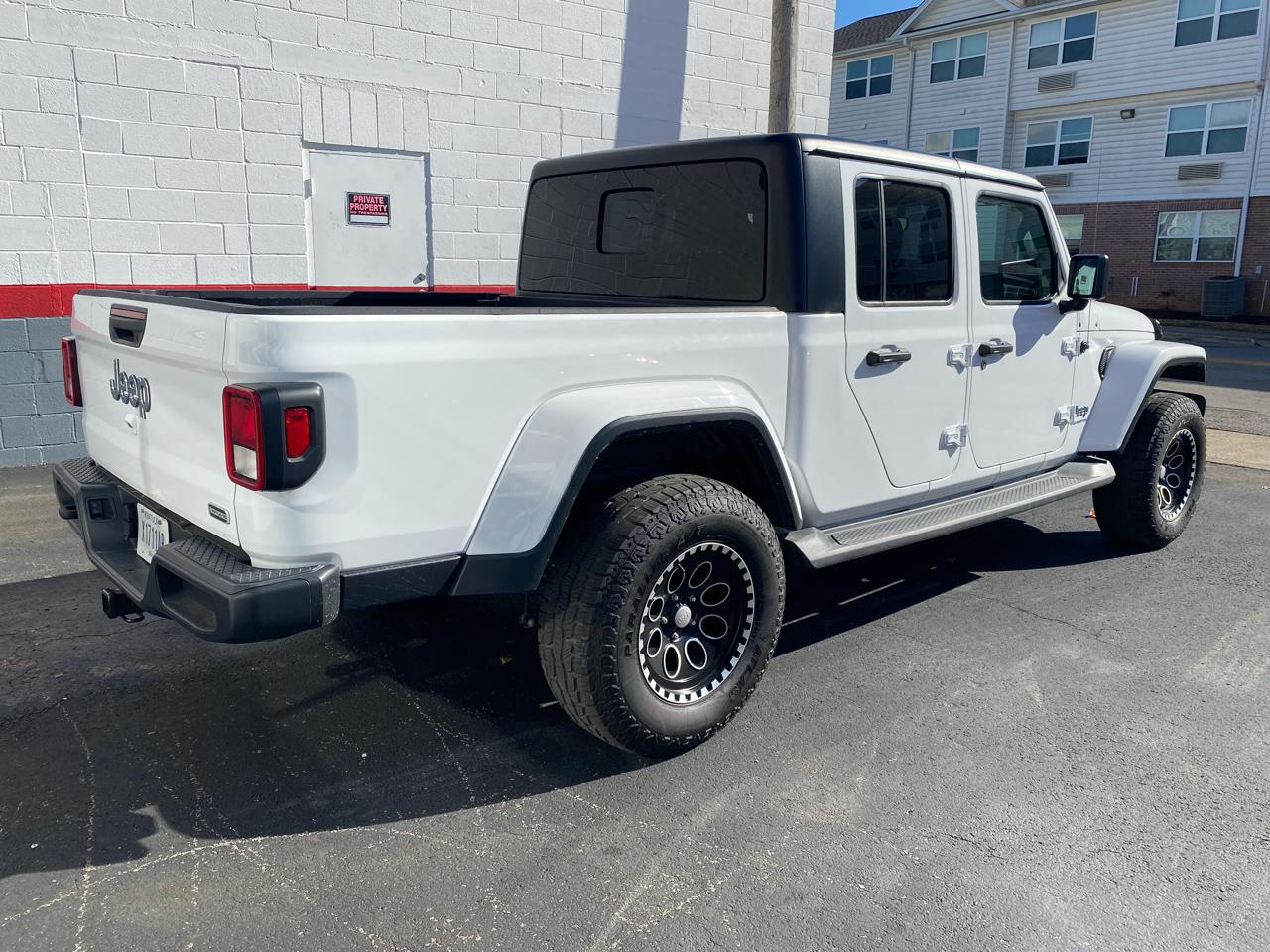 Jeep Gladiator Overland 2023