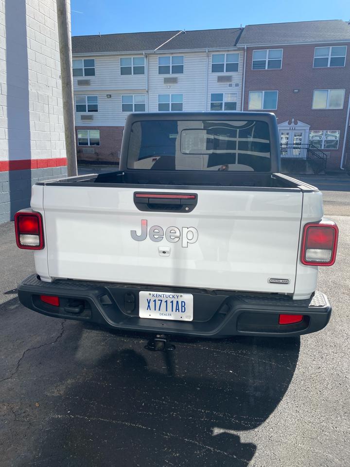 Jeep Gladiator Overland 2023