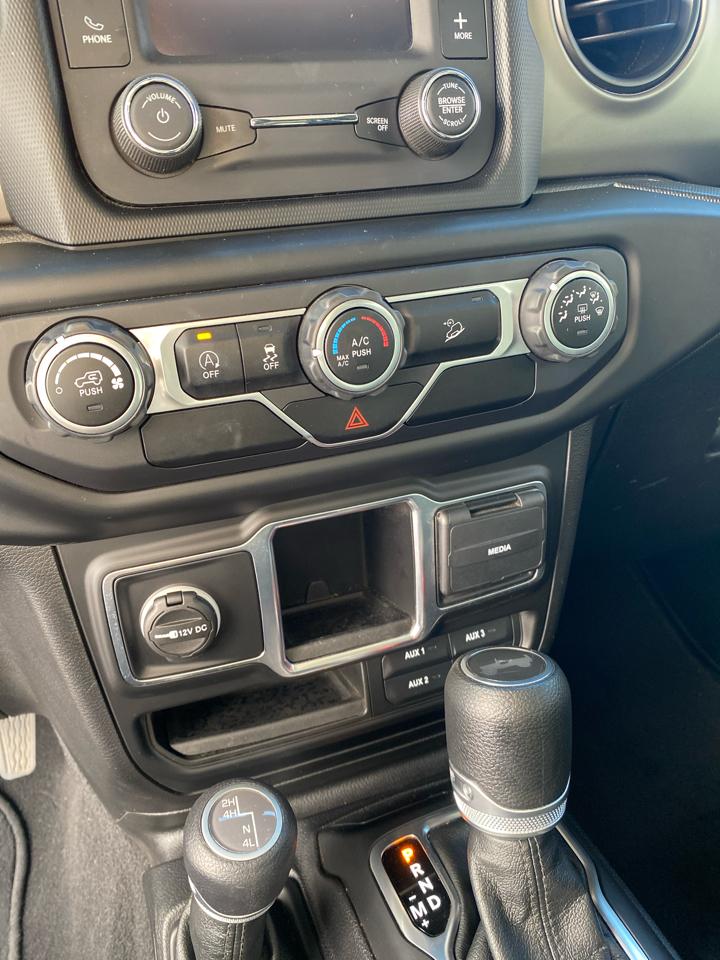 Jeep Wrangler Sport 2021