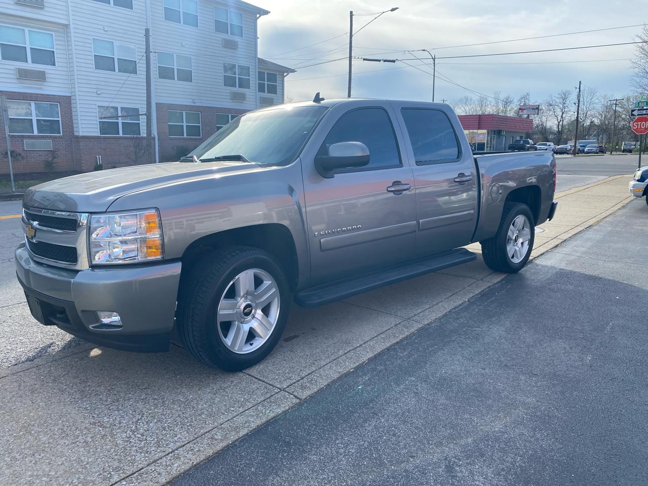 2008 Chevrolet Silverado 1500 2LZ Crew Cab 2WD