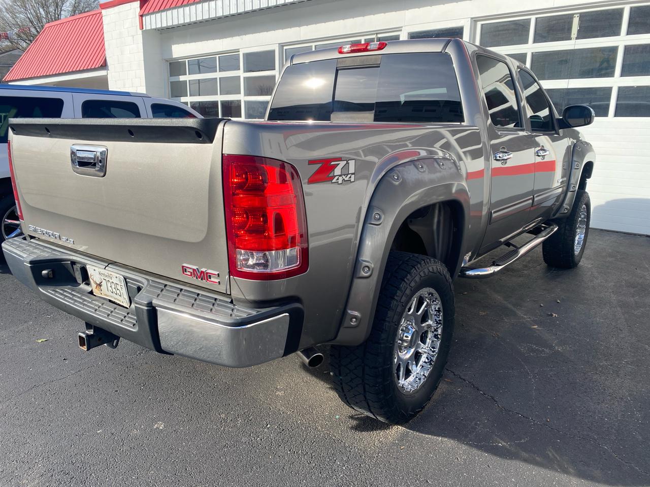 GMC Sierra 1500 SLE Crew Cab 4WD 2013