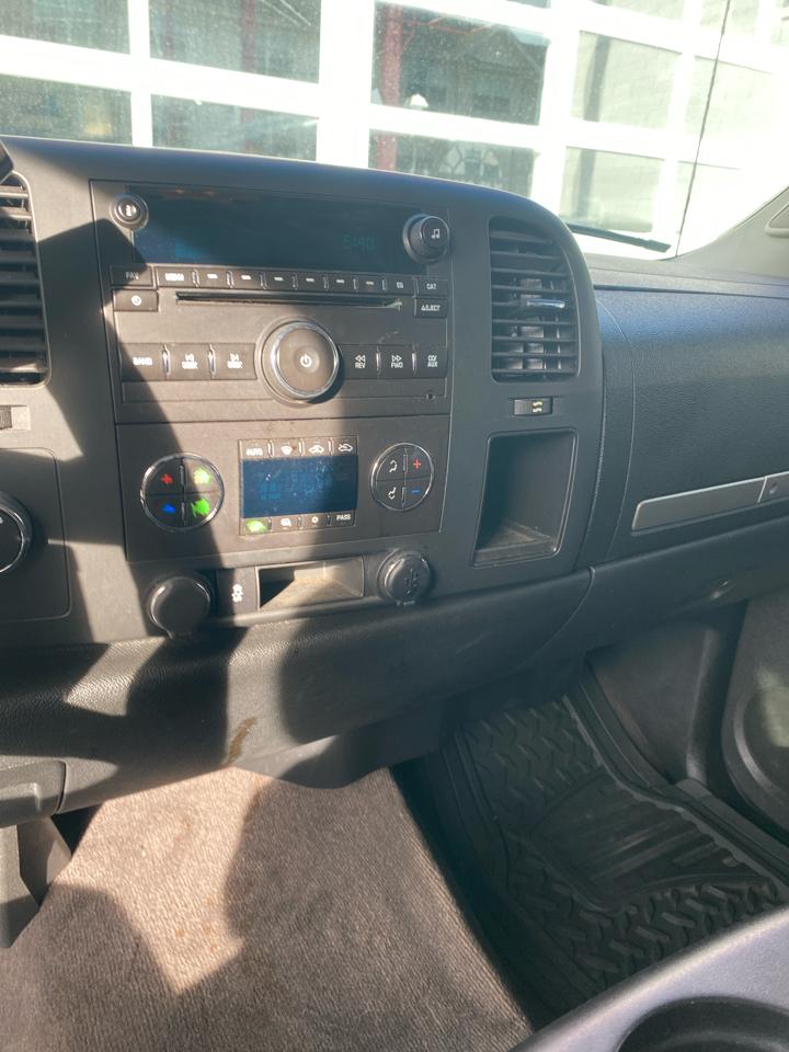 GMC Sierra 1500 SLE Crew Cab 4WD 2013