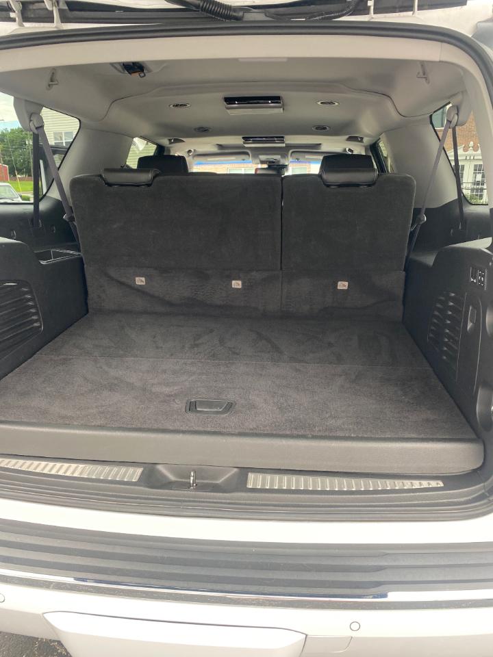 GMC Yukon XL Denali 4WD 2017