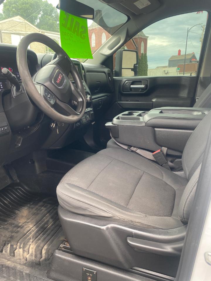 GMC Sierra 2500HD Base Crew Cab Long Box 4WD 2020