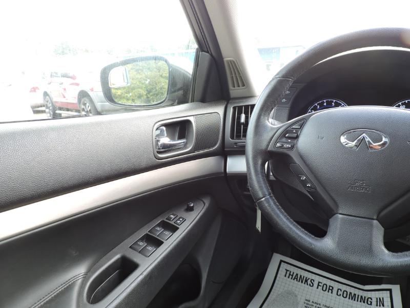 Infiniti G Sedan 25x AWD 2012 Infiniti G Sedan 25x AWD 2012