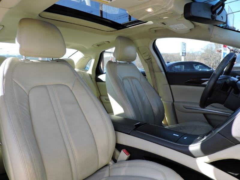 Lincoln MKZ AWD 2015