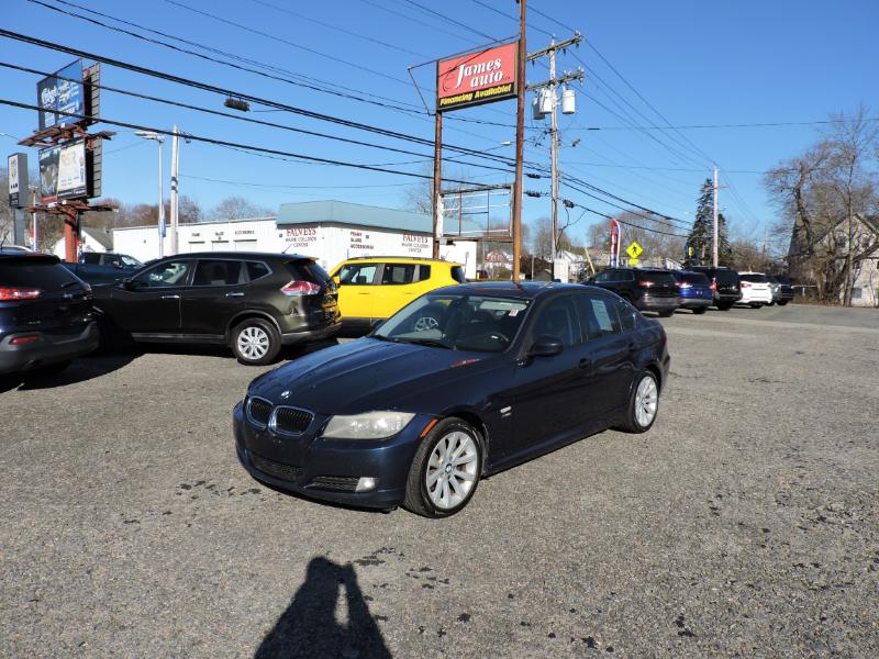 BMW 3-Series 328i xDrive 2011