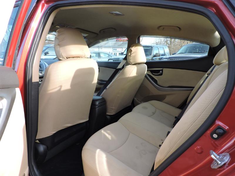 Hyundai Elantra Limited 2013