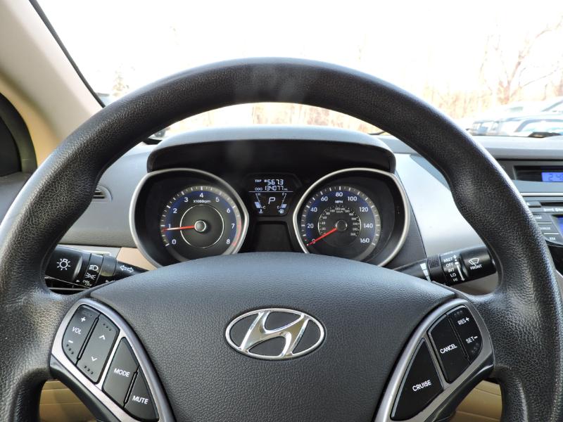 Hyundai Elantra Limited 2013