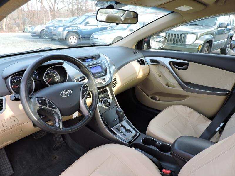 Hyundai Elantra Limited 2013